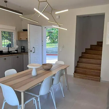 Twin By Diomedes Group Βίλα