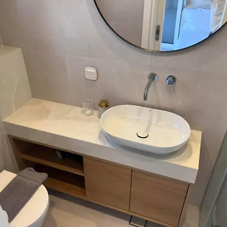 Twin By Diomedes Group * Polychrono