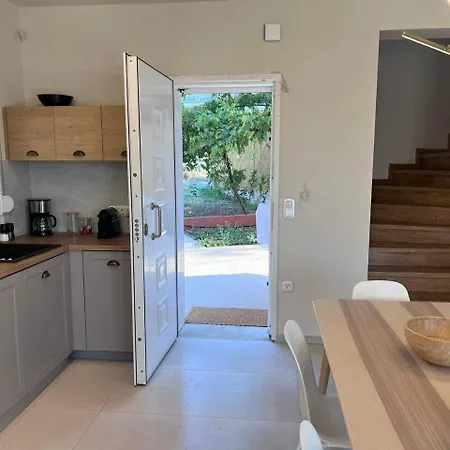 Vila Twin By Diomedes Group *