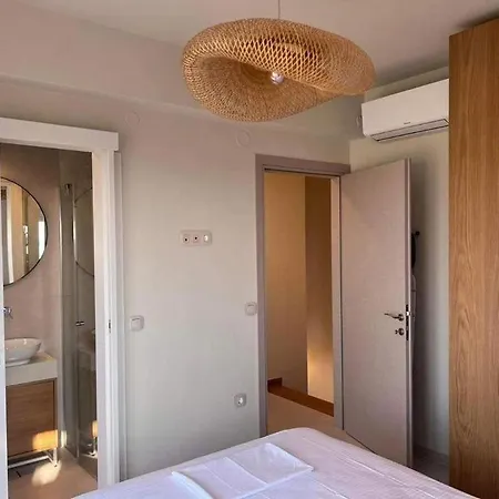 Twin By Diomedes Group Villa