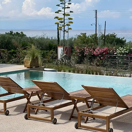 Twin By Diomedes Group 빌라